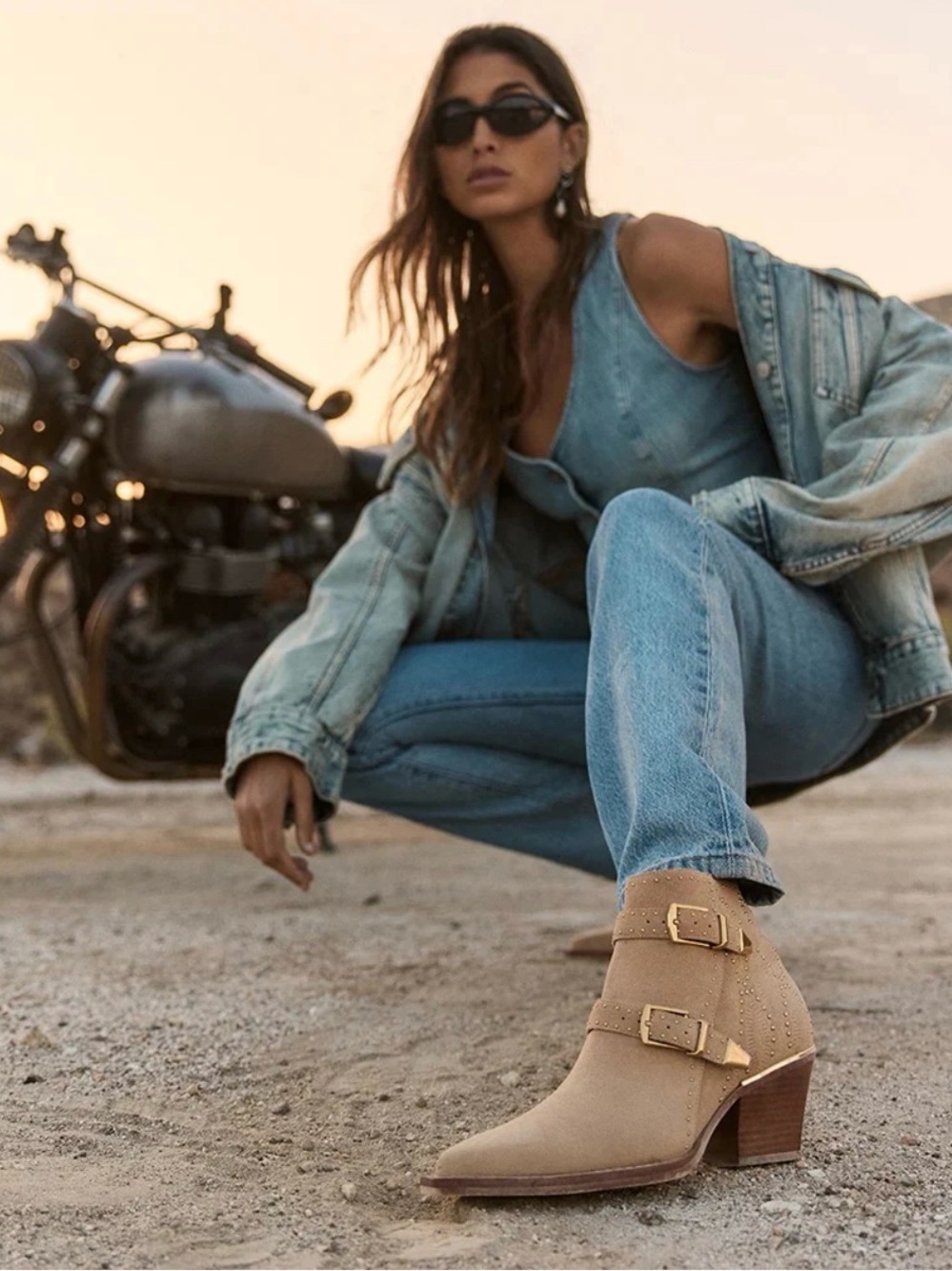NWT Dolce Vita Ronnie Camel Suede Studded Western Ankle Boots 9 - Picture 1 of 8